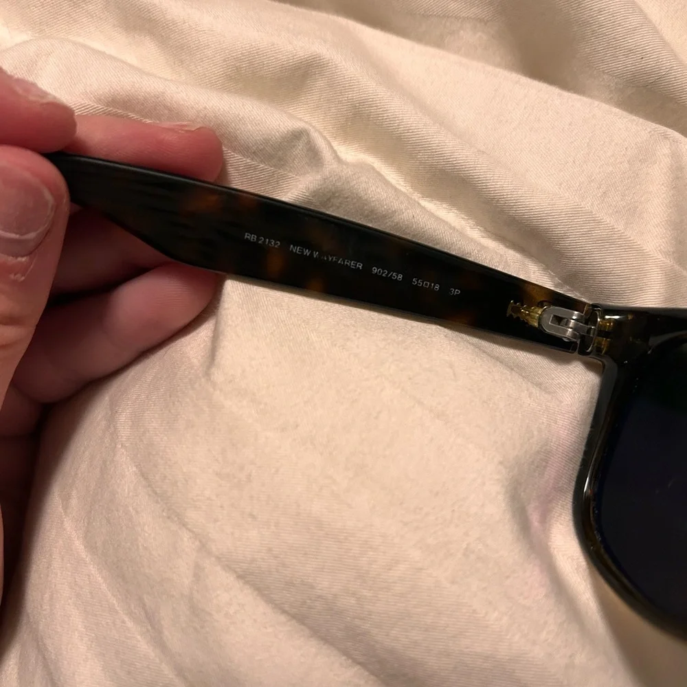 Ray-Ban Tortoise Shell sunglasses - Picture 7 of 14